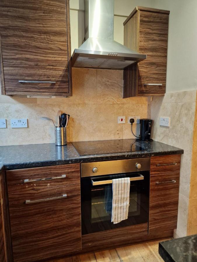 3 Bedrooms Flat Near Russell Square 런던 외부 사진