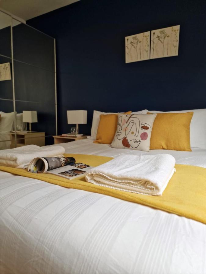 3 Bedrooms Flat Near Russell Square 런던 외부 사진