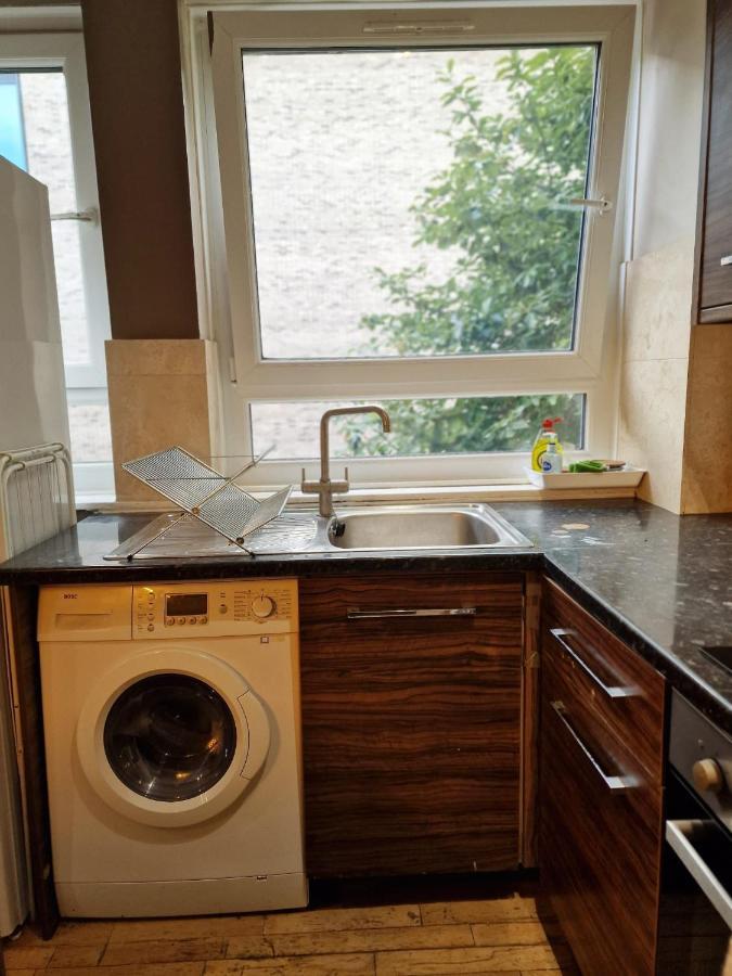 3 Bedrooms Flat Near Russell Square 런던 외부 사진